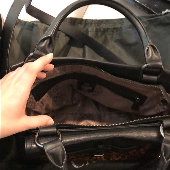 Vince Camuto Black and Leopard satchel - Picture 2 of 3